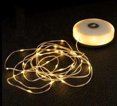 Výkonná LED kempingová lampa s dlouhou výdrží baterie